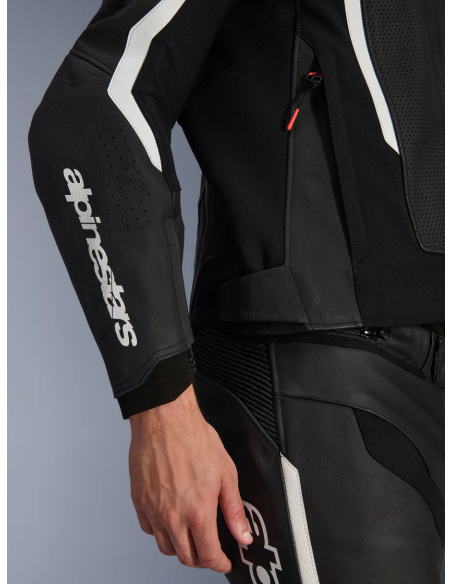 Chaqueta Alpinestars GP Force V2 Airflow | Negro y blanco