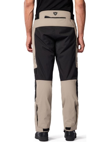 Pantalón Revit Convergent H2O Tallaje Corto | Arena y negro