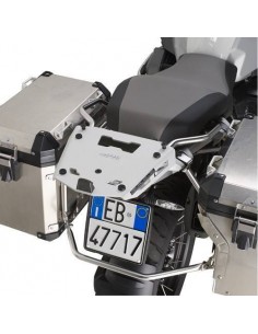 Soporte Trasero Givi BMW R 1200 GS Adventure (14 - 17)