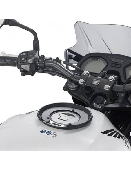 Kit Tanklock Givi BF30 Honda CB 650 F / CBR 1000 RR (17-)