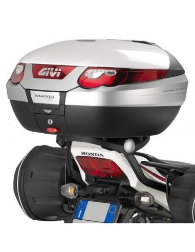 Fijación Trasera Givi 268FZ Honda CB 1300 S (10-15)
