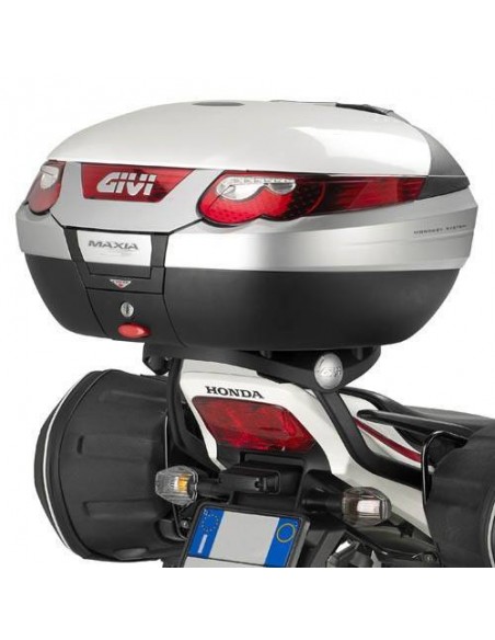 Fijación Trasera Givi 268FZ Honda CB 1300 S (10-15)