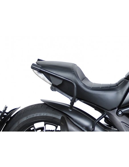 Fijación Shad 3P System Ducati Diavel 1200